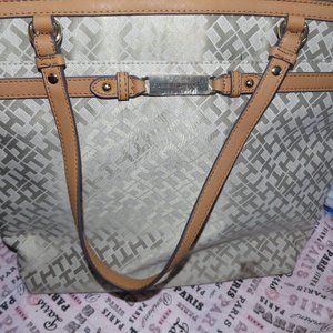 EUC Tommy Hilfiger Signature Taupe & Tan Leather Handles Tote Bag